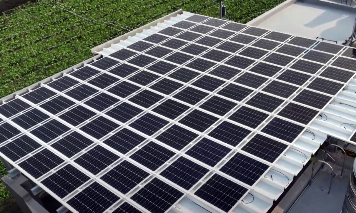 k1体育SunSteel光电浪板升级双玻结构，以提升机械负载强度及气候耐候度，可广泛运用于多元场域