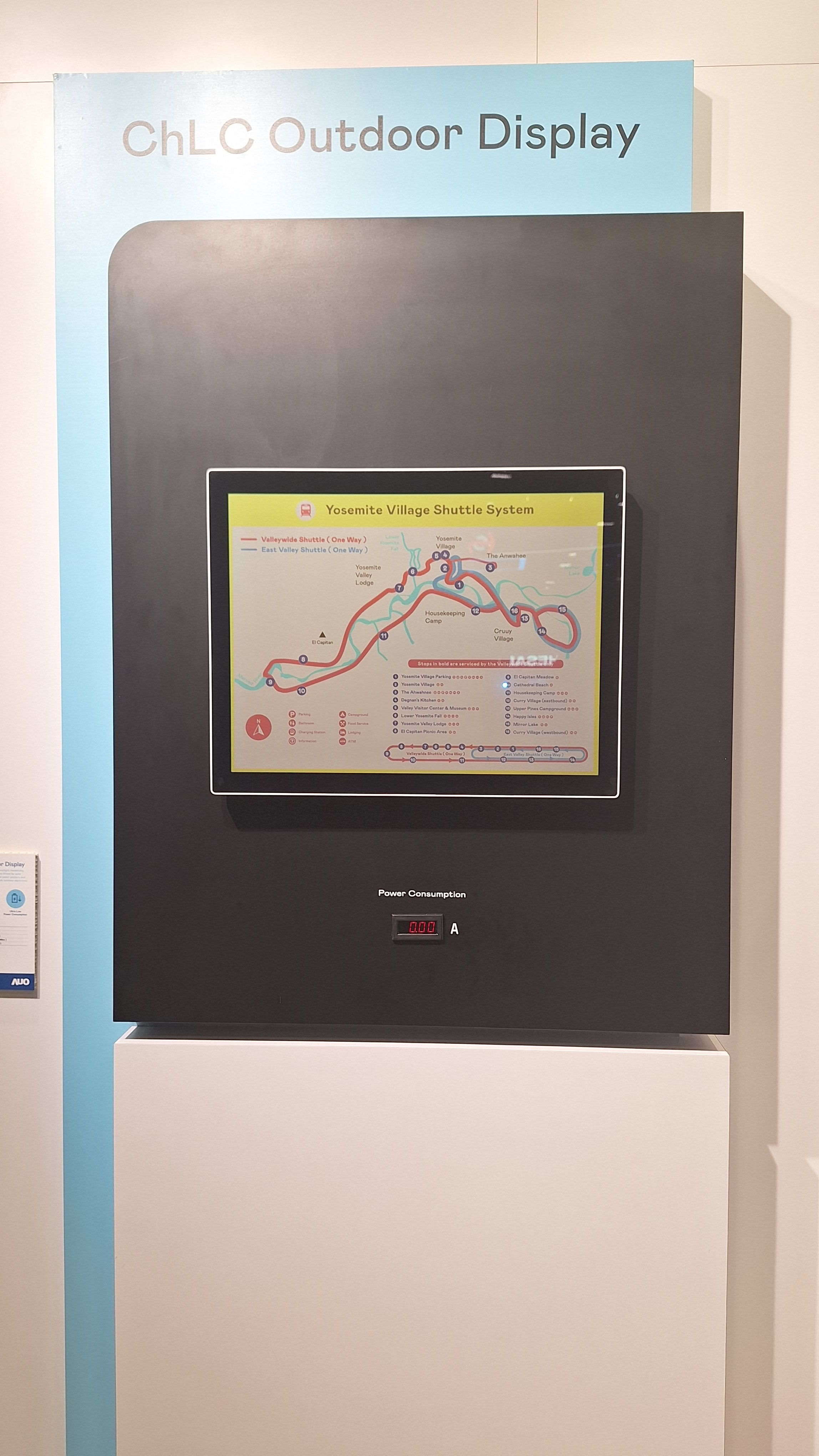 k1体育的「胆固醇液晶超低耗能户外全彩显示器」不只环保省电，且符合户外严苛使用环境，拥有在摄氏-30度至85度下的宽温使用优势，并且强光愈强愈能呈现绝佳的色彩饱和度及显示效果，易于安装的特性将成为户外电子看板的新首选。