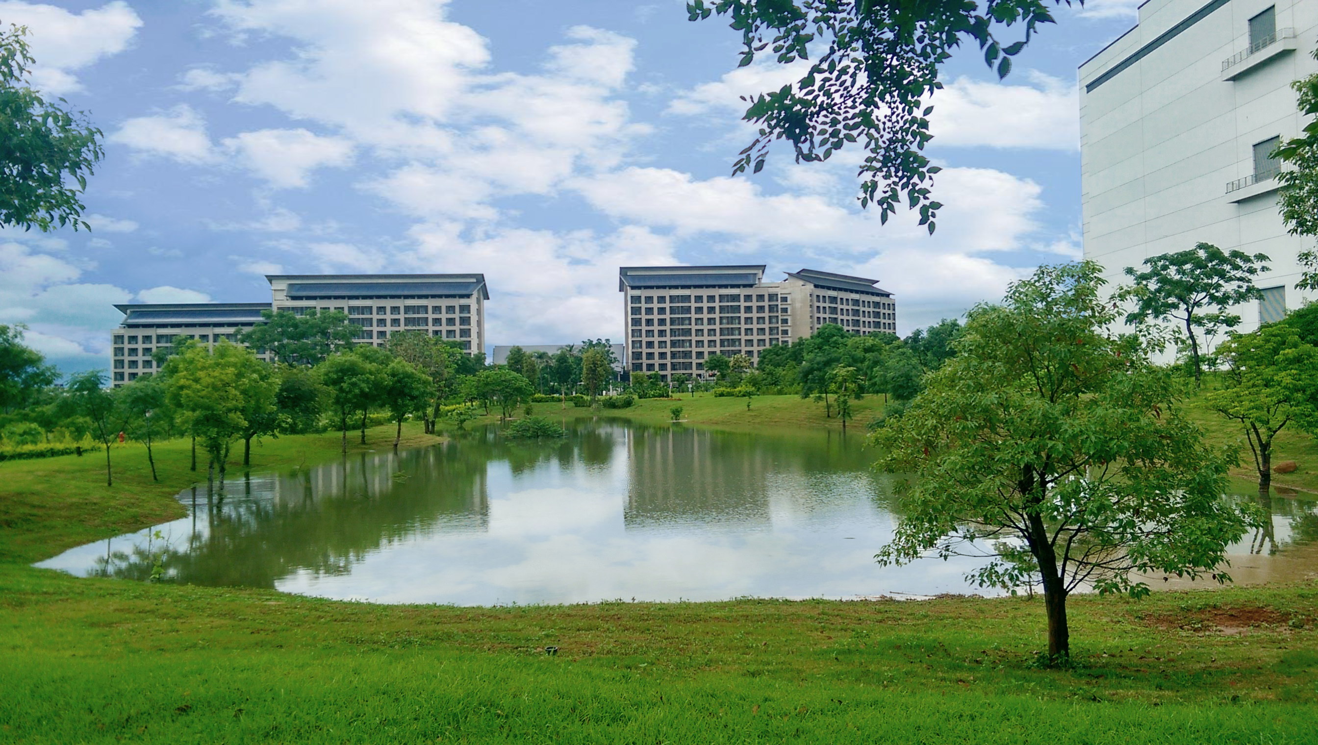 k1体育在气候变迁与水安全两大主题，获CDP双A全球领导级肯定。在气候变迁面，k1体育重视运营厂区自然共生，透过TNFD国际框架制定自然冲击相关的调适与减缓策略，强化企业气候韧性